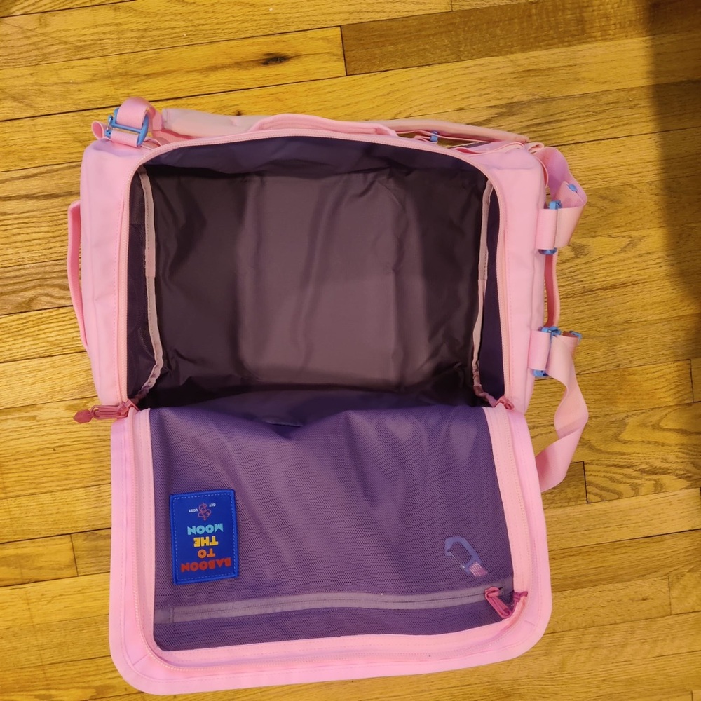 Baboon to the Moon Cotton Candy Pink Go Bag Mini 32L With Slight Discoloration - Picture 9 of 16
